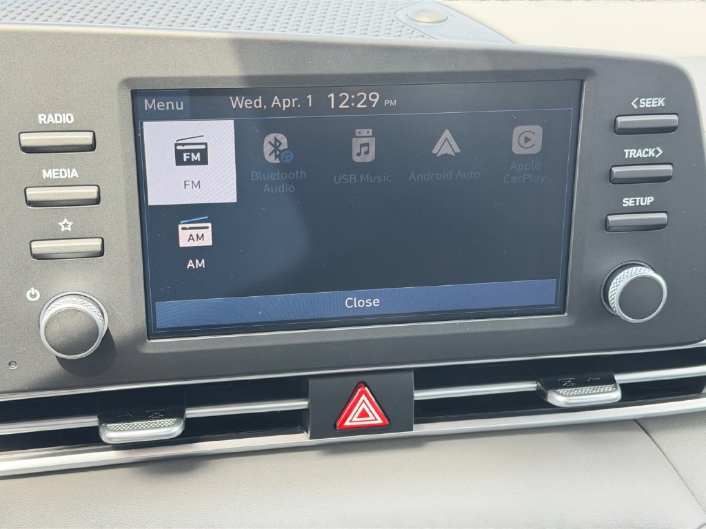 New 2026 Hyundai Elantra SE FWD image 24