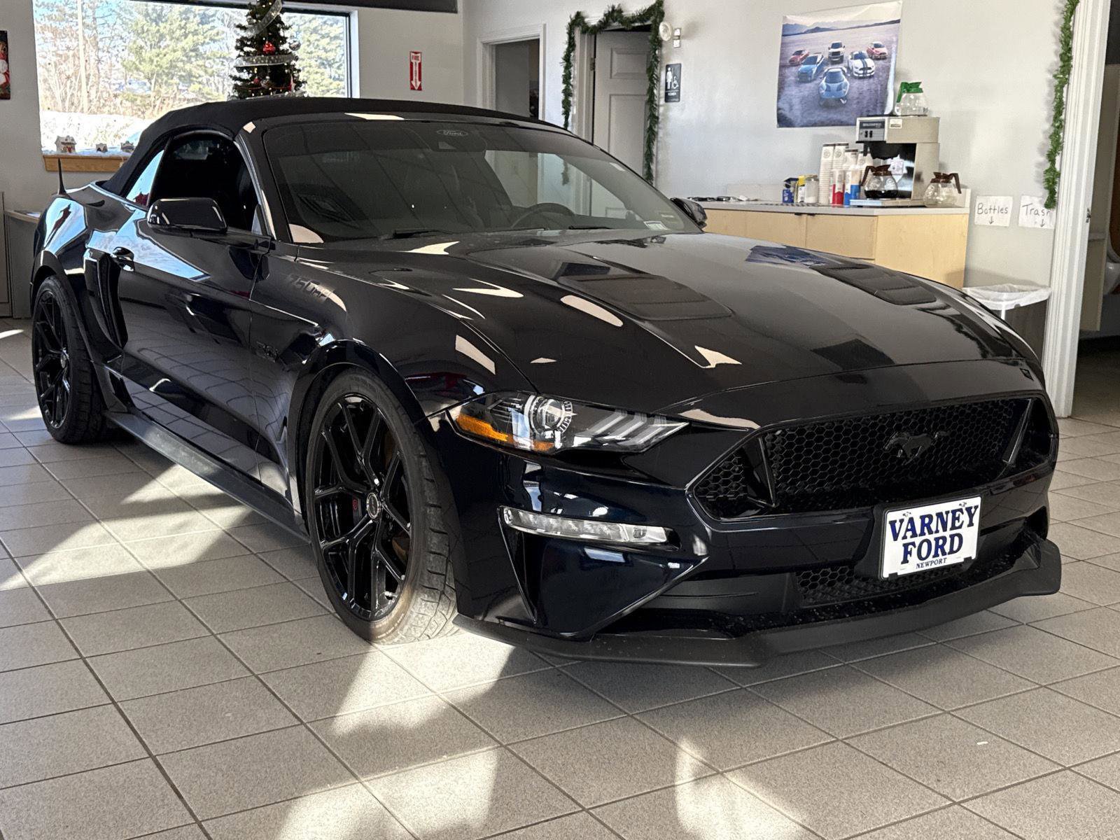 Used 2021 Ford Mustang GT Premium w/ GT Performance Package image 3