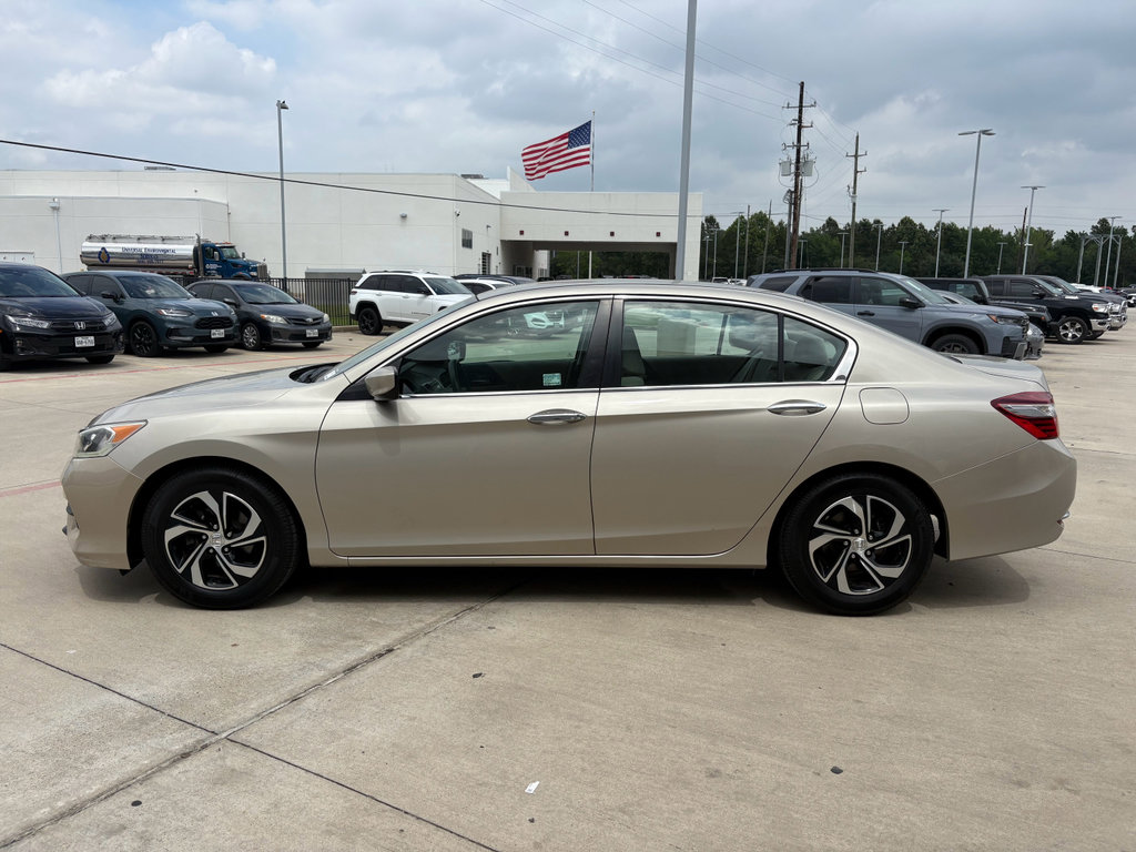 Used 2016 Honda Accord LX image 31