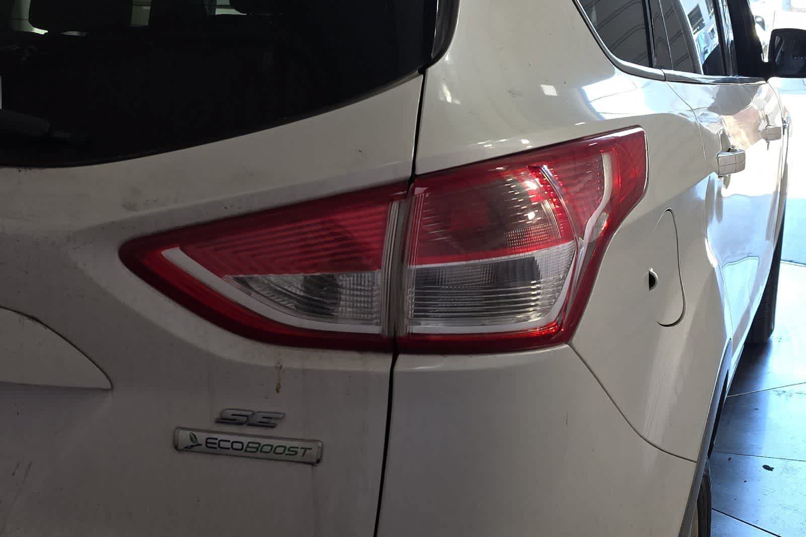 Used 2013 Ford Escape SE FWD image 13