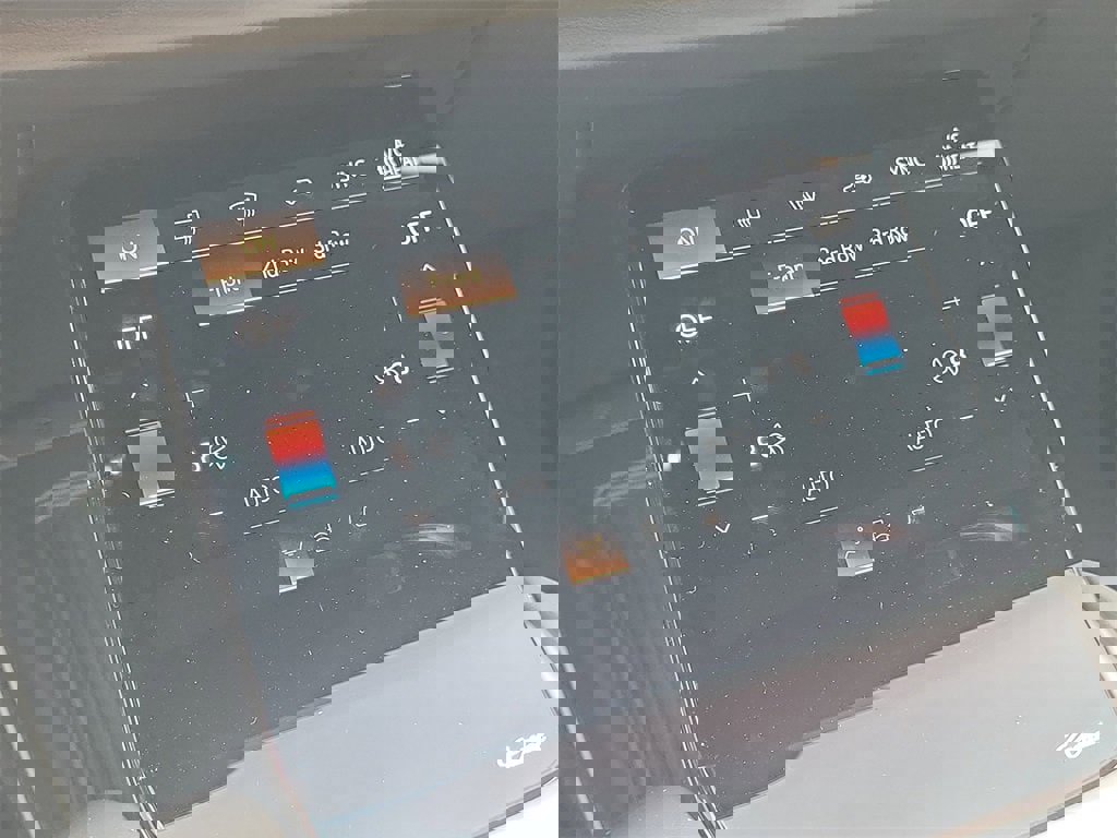 New 2026 Cadillac Vistiq Platinum image 19