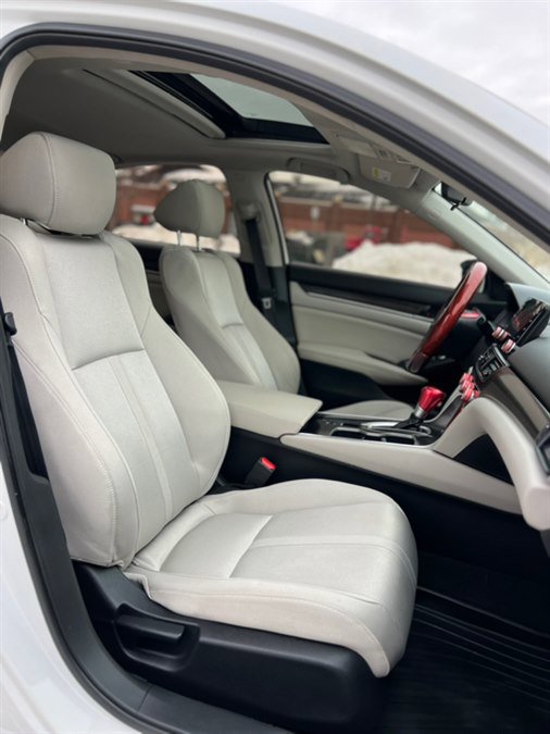 Used 2019 Honda Accord EX image 27