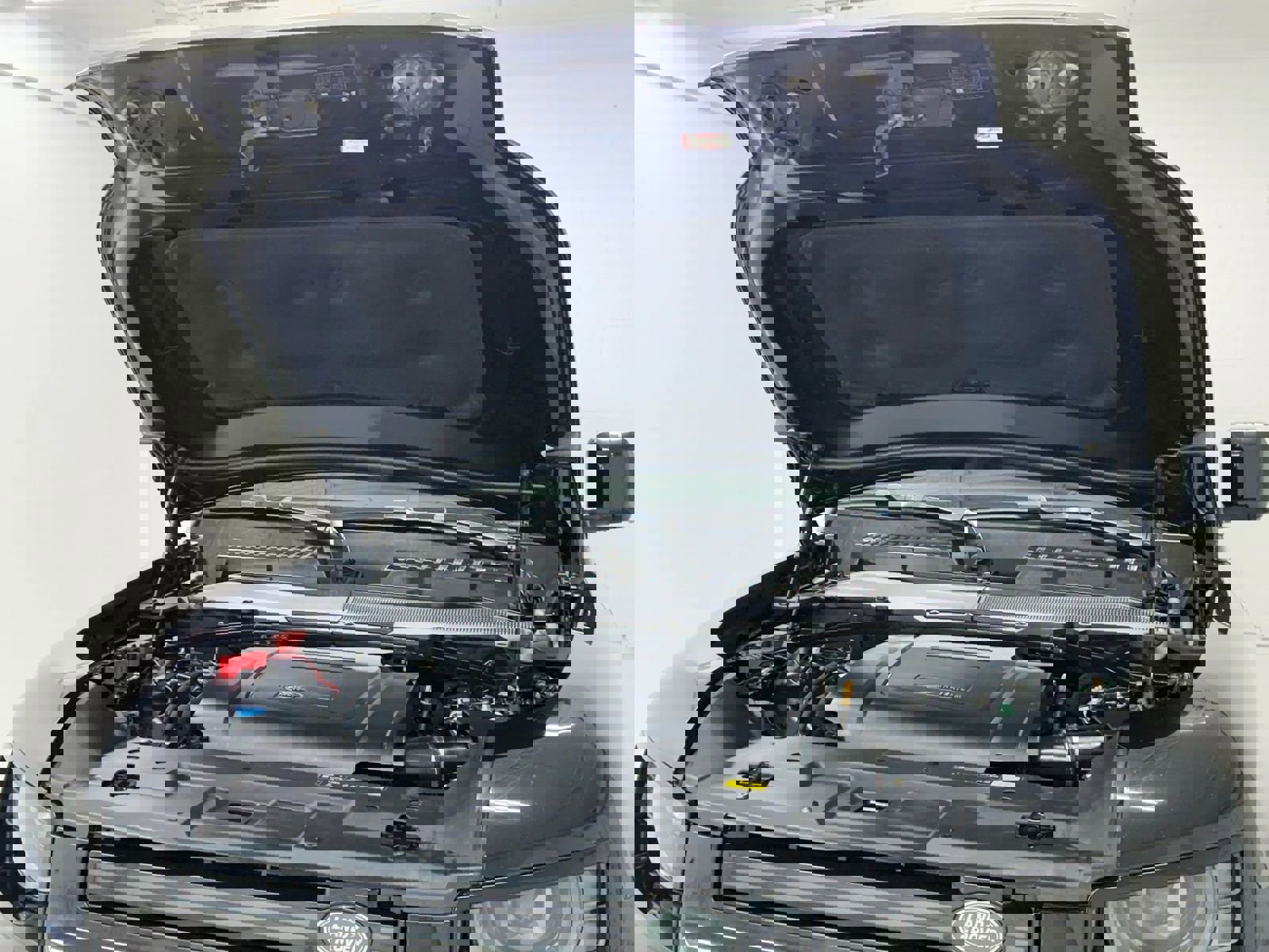 Used 2022 Land Rover Defender 110 S image 57