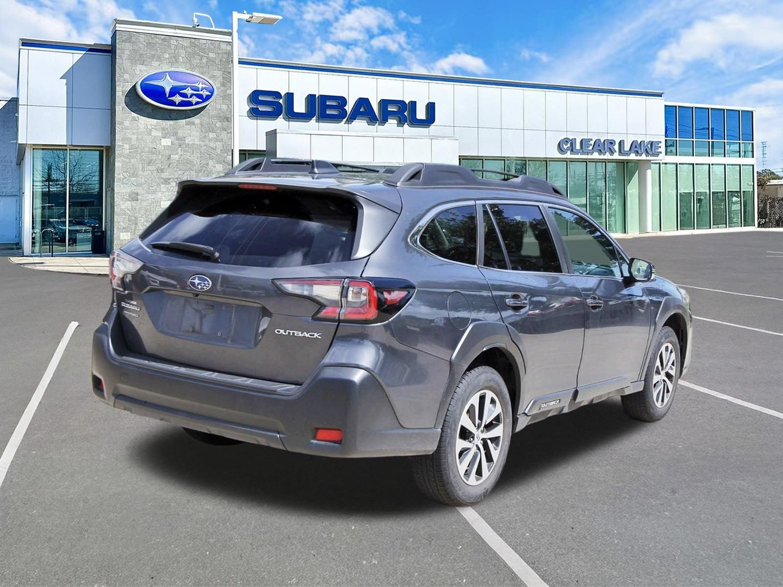 Used 2024 Subaru Outback Premium AWD/4WD image 6
