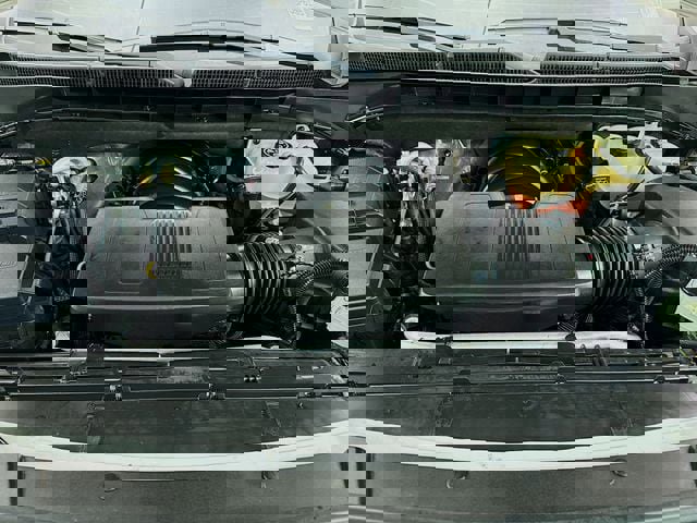 Used 2022 Cadillac Escalade Premium Luxury image 34