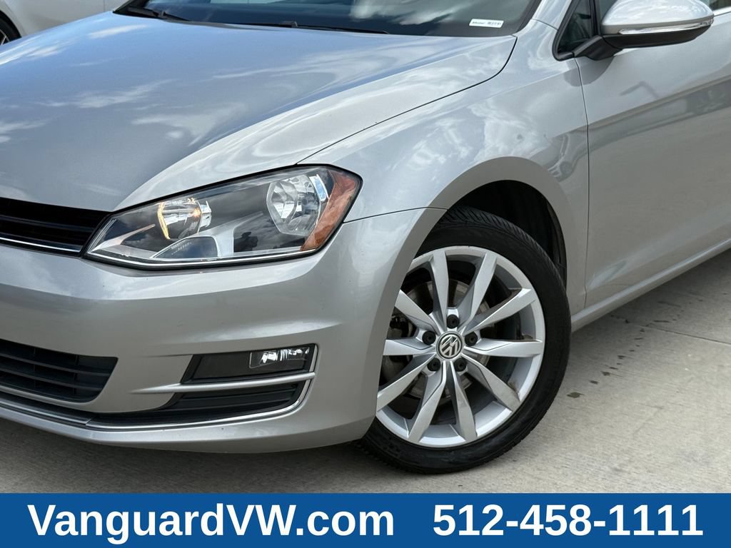 Used 2017 Volkswagen Golf SE FWD image 3