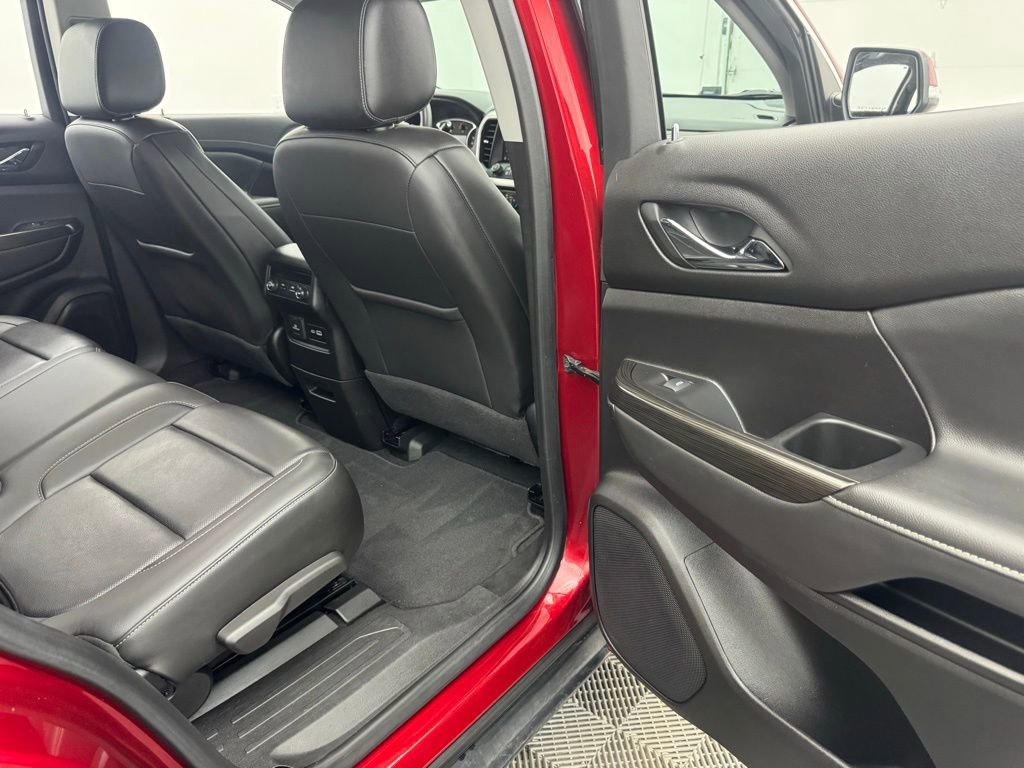 Used 2023 GMC Acadia SLT image 36