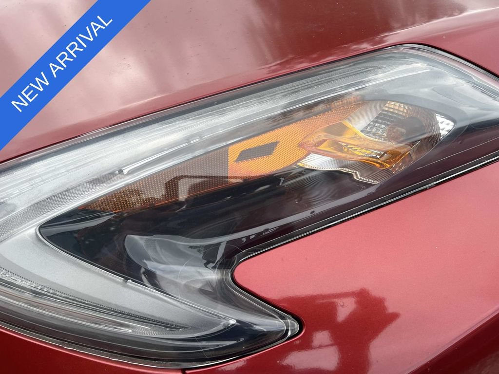 Used 2016 Nissan Juke S FWD image 9