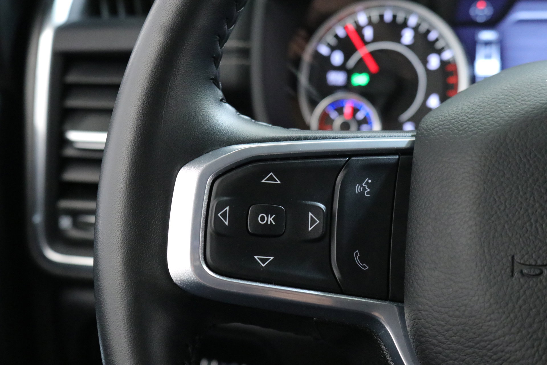 Used 2024 RAM 3500 Laramie w/ Chrome Bumper Package image 14