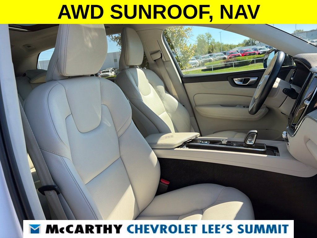 Used 2024 Volvo XC60 B5 Plus AWD/4WD image 29