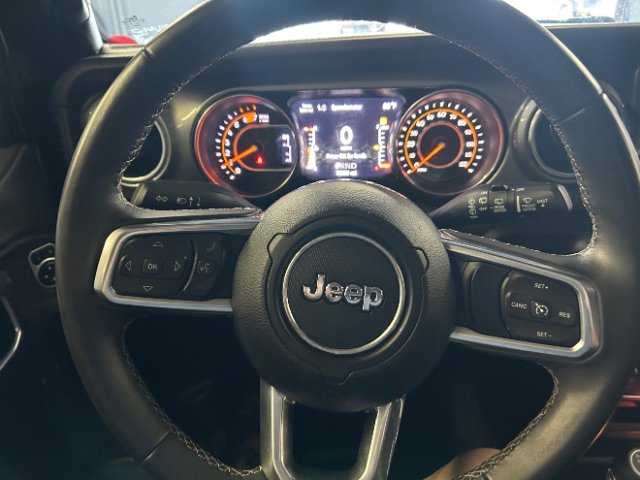 Used 2019 Jeep Wrangler Unlimited Sahara image 9