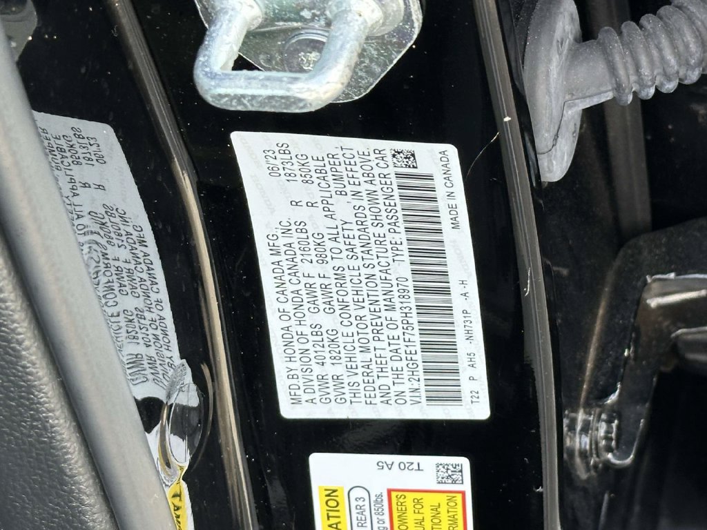 Certified 2023 Honda Civic EX image 32