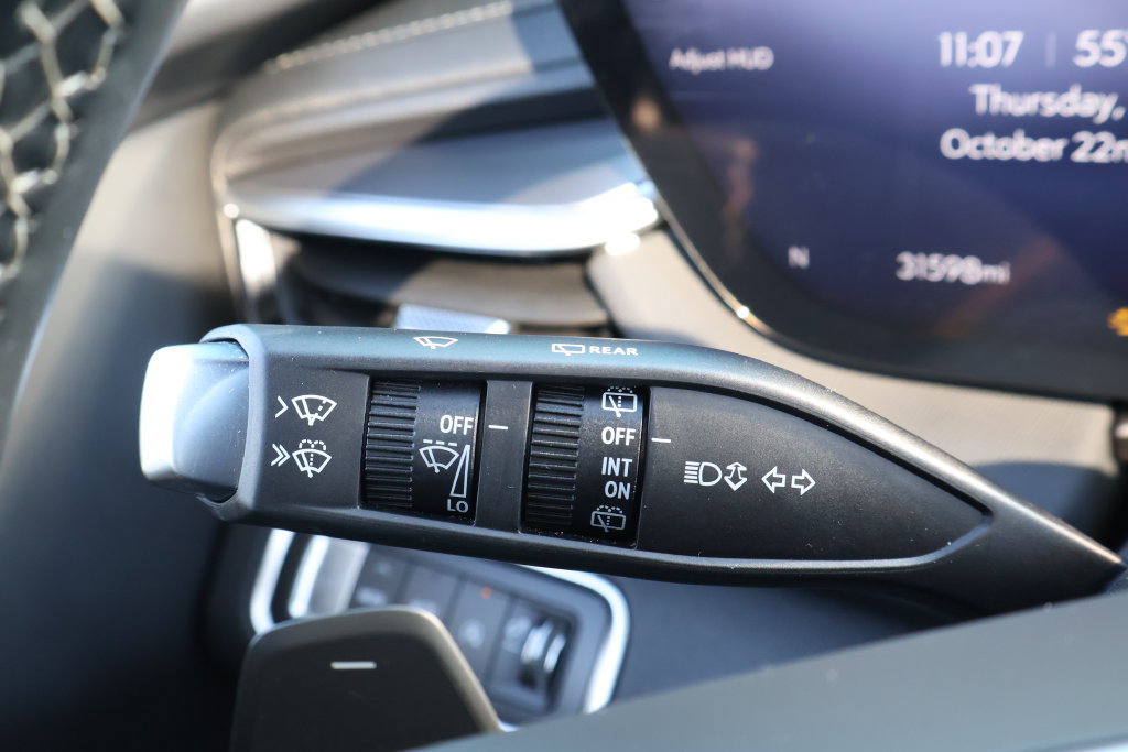 Used 2025 Buick Enclave Sport Touring w/ Power Package FWD image 22