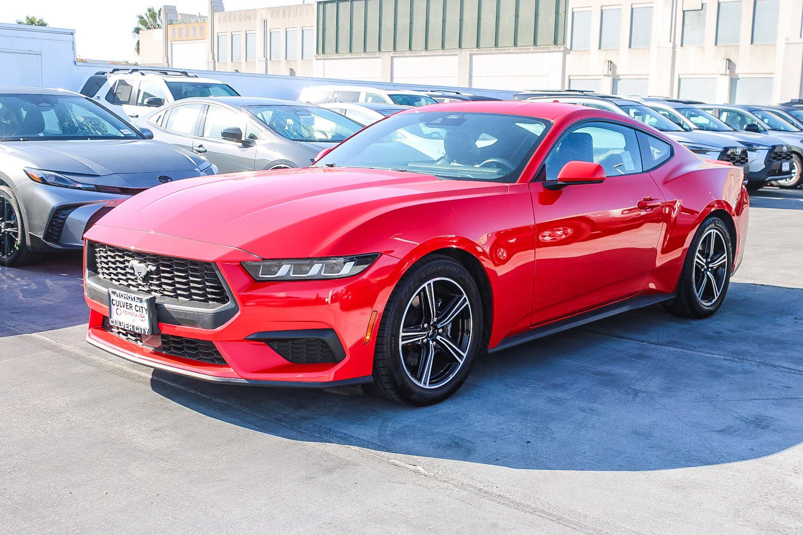 Used 2024 Ford Mustang Premium image 3
