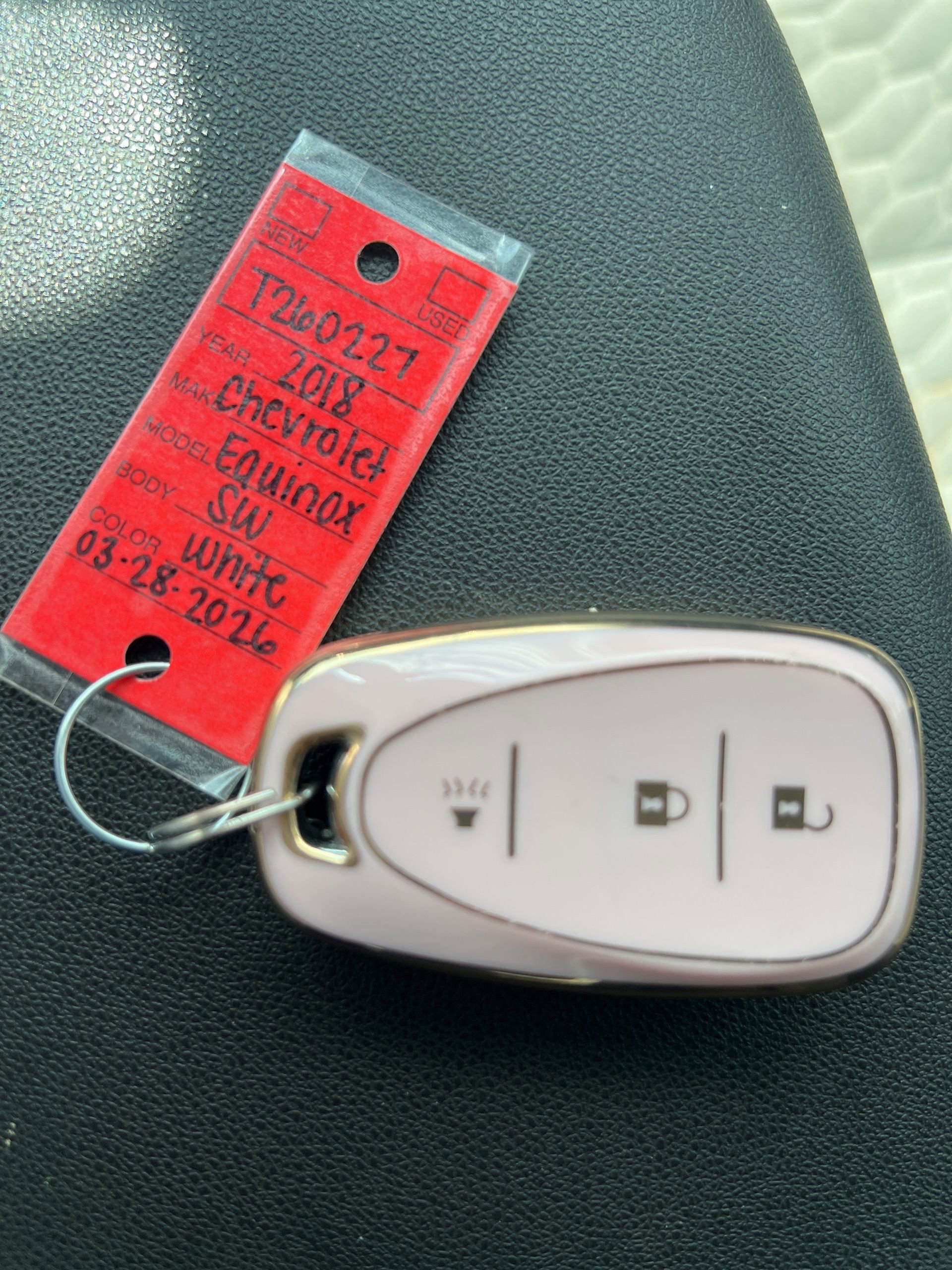 Used 2018 Chevrolet Equinox LS FWD image 21