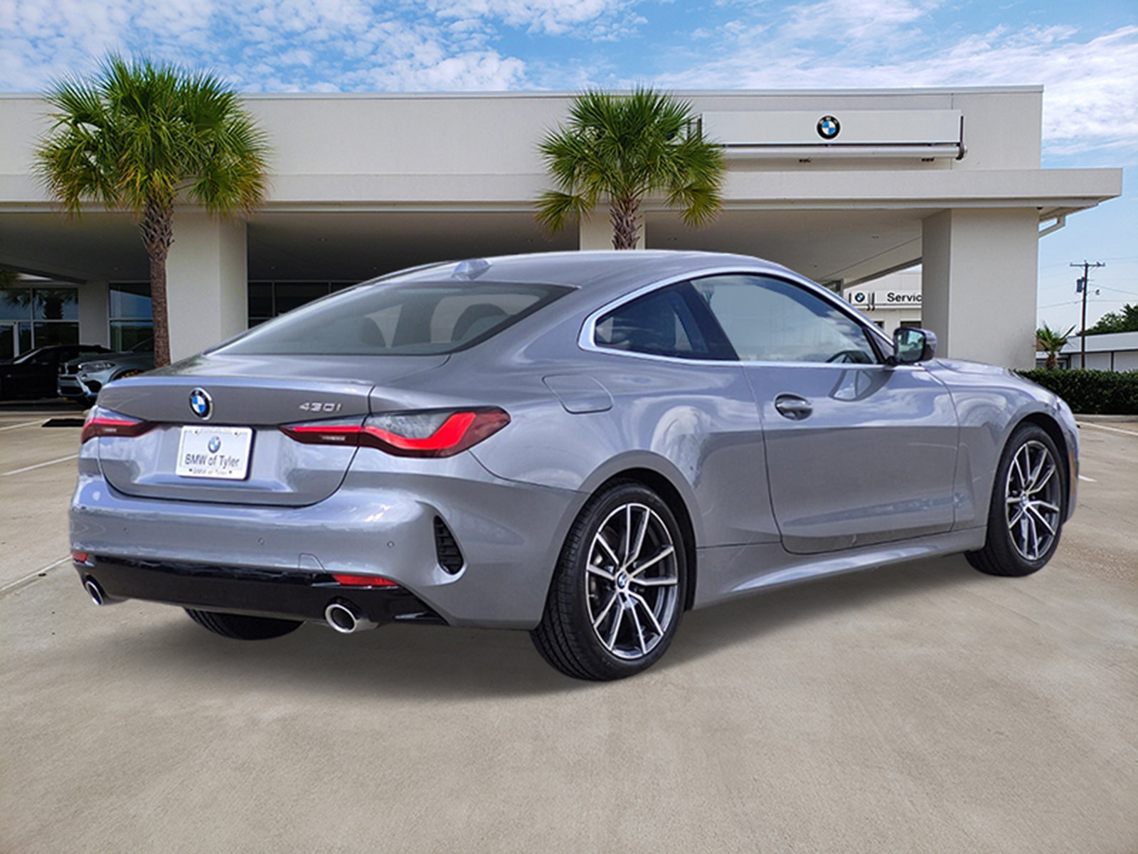 Used 2026 BMW 430i Coupe RWD image 4