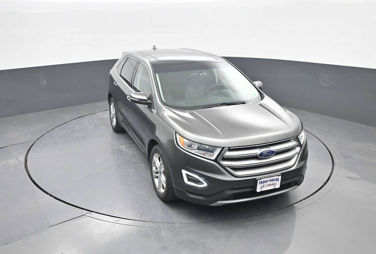 Used 2018 Ford Edge Titanium w/ Equipment Group 301A AWD/4WD image 34