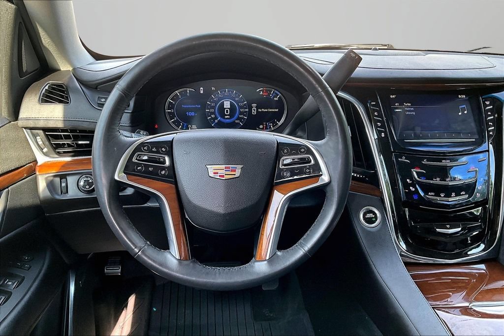 Used 2017 Cadillac Escalade ESV Luxury AWD/4WD image 8