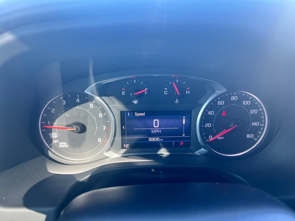 Used 2021 GMC Acadia SLE w/ Driver Convenience Package FWD image 27