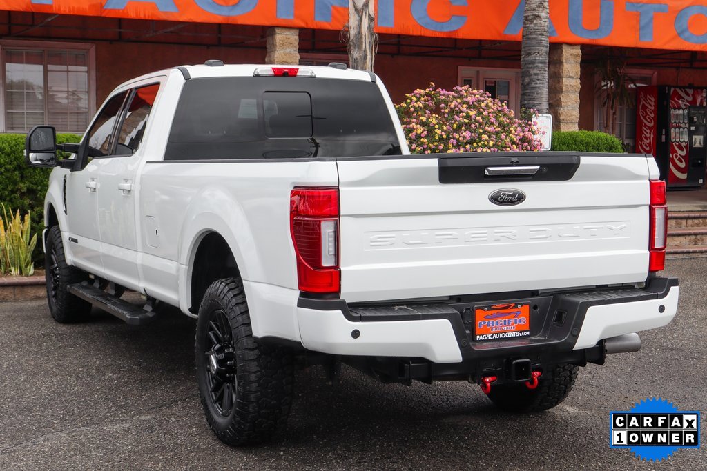 Used 2022 Ford F350 Lariat w/ Black Appearance Package image 6