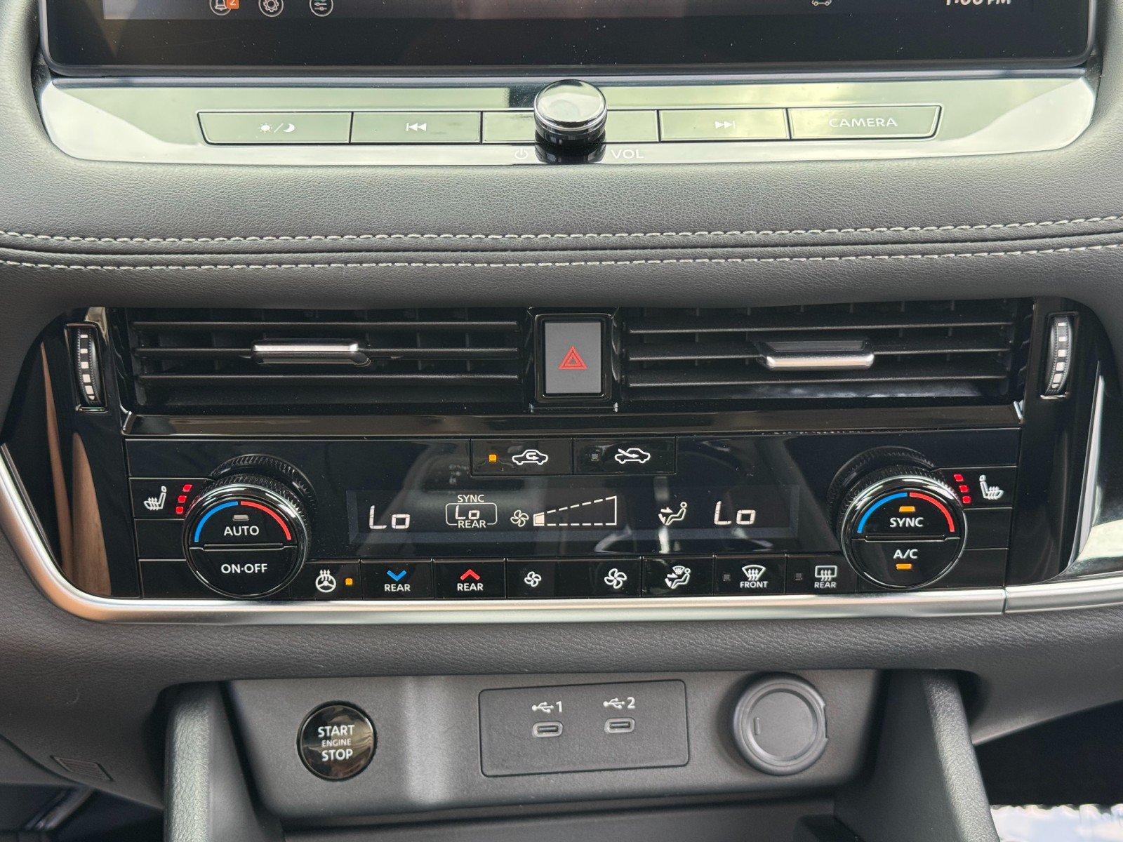 Used 2024 Nissan Rogue SL w/ SL Premium Package FWD image 29