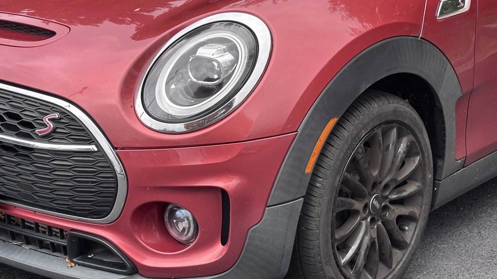 Used 2020 MINI Cooper Clubman S w/ Premium Package image 11