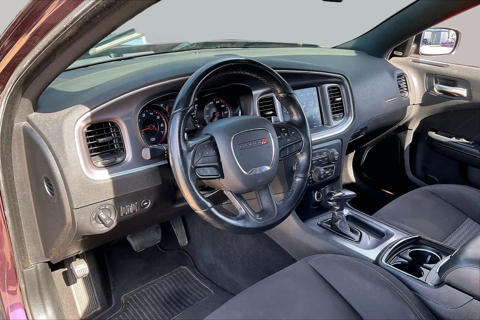Used 2020 Dodge Charger GT w/ Blacktop Package RWD image 15