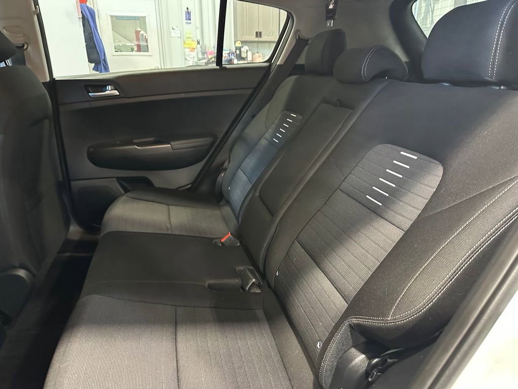 Used 2018 Kia Sportage LX w/ LX Technology Package FWD image 25