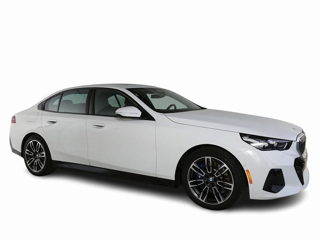 Used 2024 BMW 530i xDrive w/ M Sport Package image 11