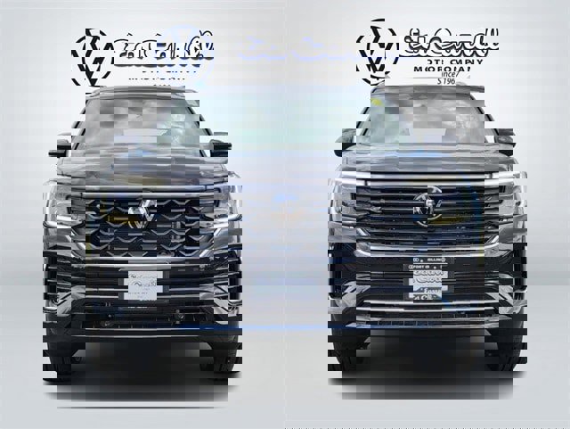 New 2026 Volkswagen Atlas SEL Premium R-Line image 2