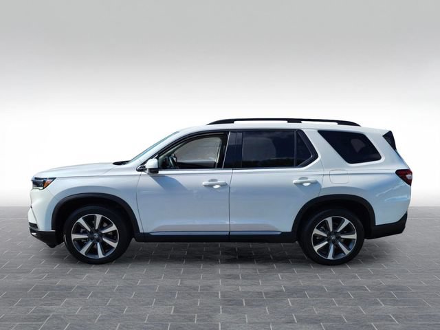 Used 2025 Honda Pilot Elite image 4