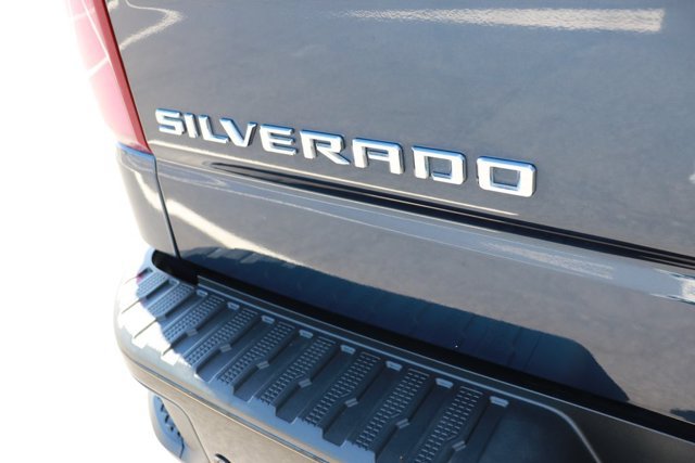 Used 2020 Chevrolet Silverado 1500 LT Trail Boss AWD/4WD image 6