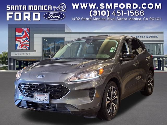 Certified 2022 Ford Escape SE w/ SE Sport Appearance Package FWD video 1