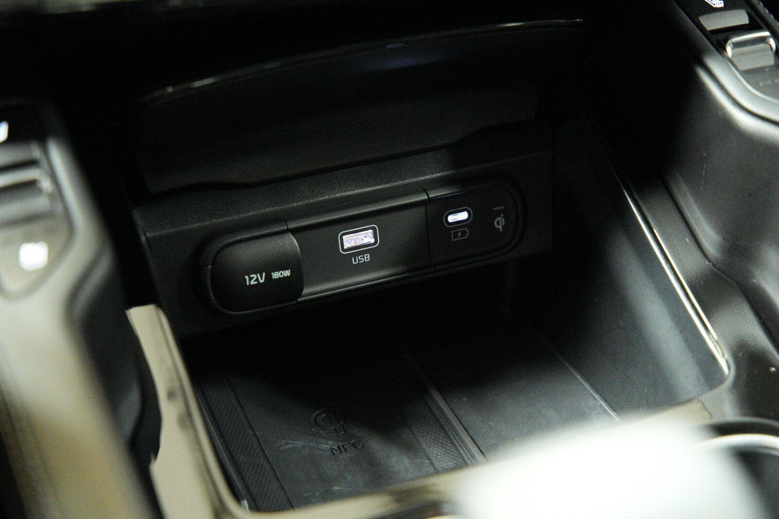 Used 2025 Kia Telluride SX AWD/4WD image 48
