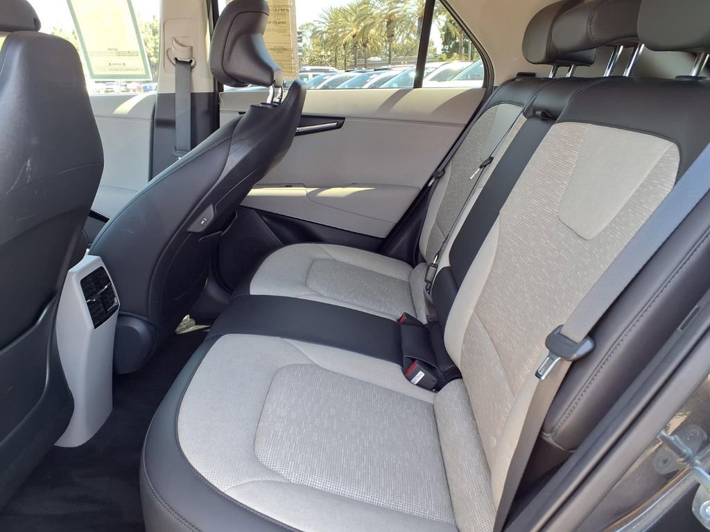 Certified 2023 Kia Niro Wave FWD image 11