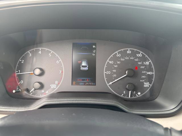 Used 2024 Toyota Corolla Cross L image 19