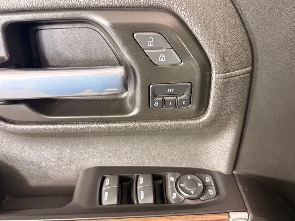 Used 2022 Chevrolet Silverado 1500 High Country AWD/4WD image 28