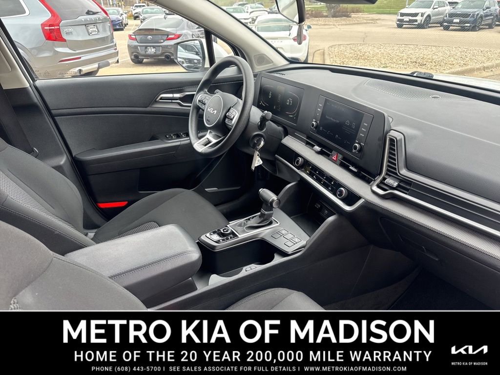 Used 2023 Kia Sportage LX AWD/4WD image 37