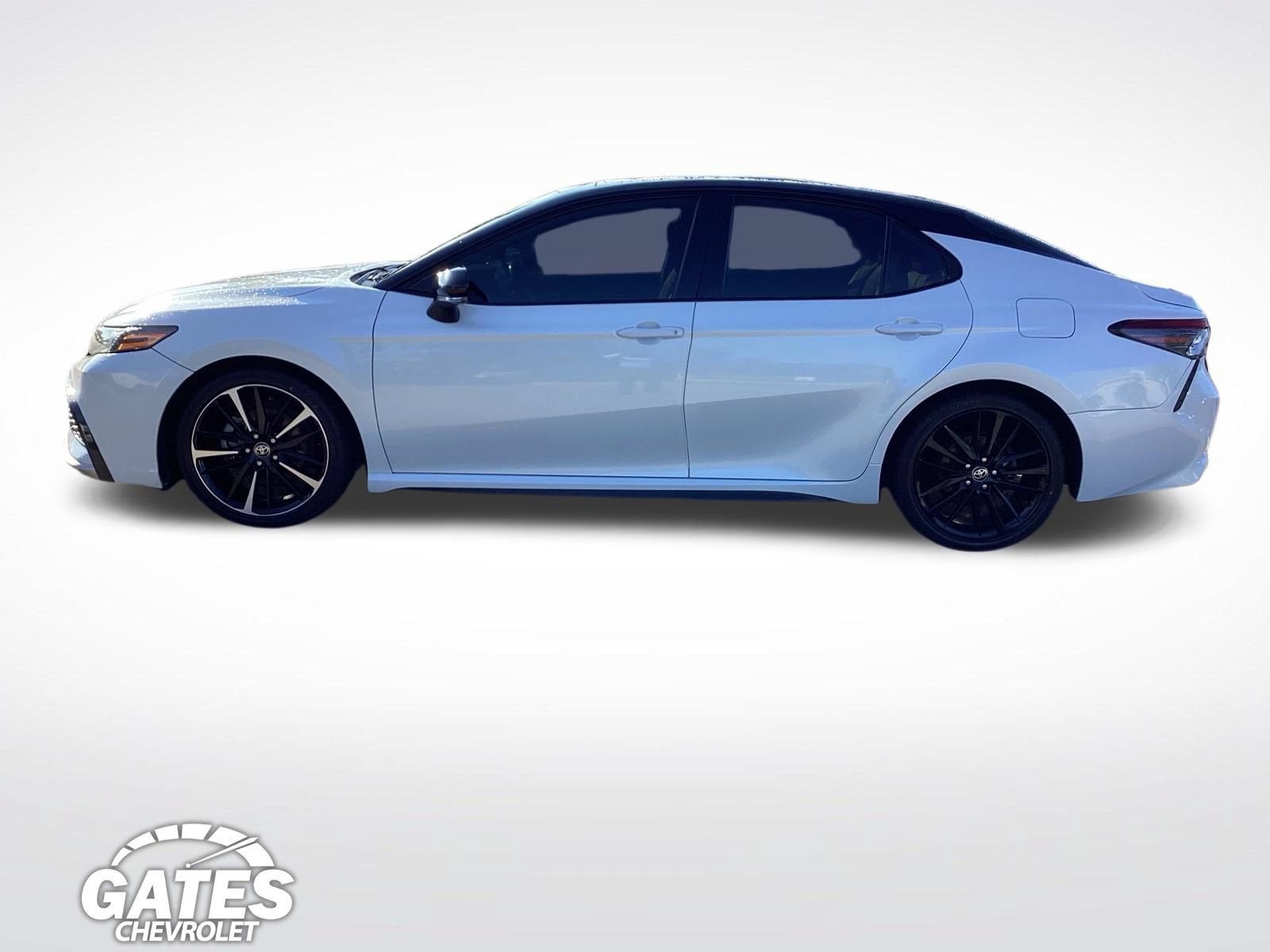 Used 2022 Toyota Camry XSE w/ Navigation Package FWD image 8
