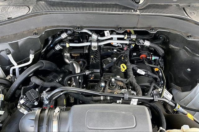 Used 2022 Ford Explorer XLT w/ Equipment Group 202A image 32