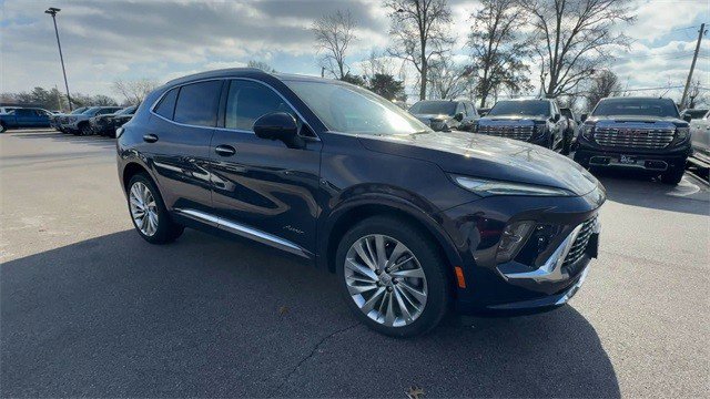 New 2026 Buick Envision Avenir image 2