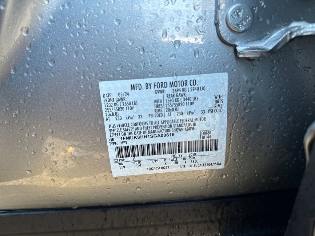 Used 2025 Ford Explorer Platinum w/ LUX Leather Package image 13