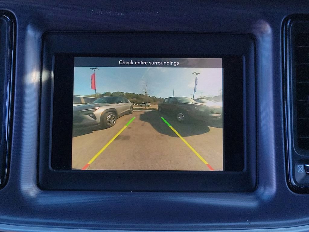 Used 2020 Dodge Challenger SXT image 21