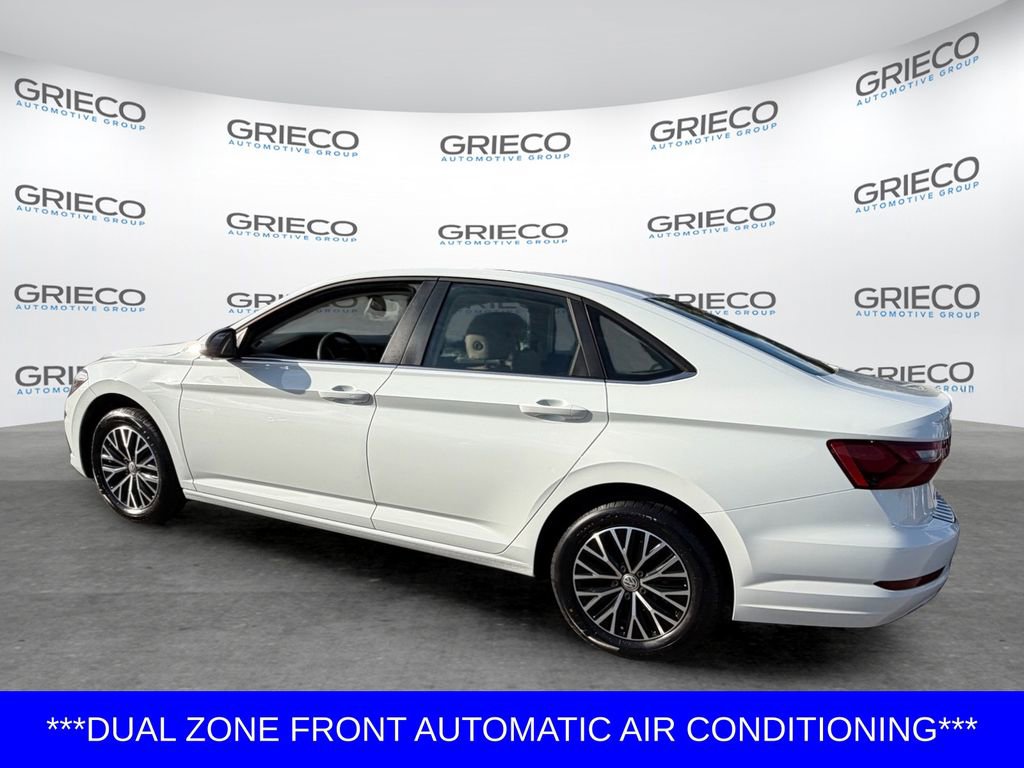 Used 2020 Volkswagen Jetta SE FWD image 5