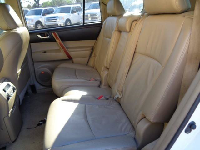 Used 2009 Toyota Highlander Limited FWD image 15