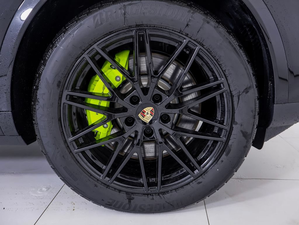 New 2026 Porsche Cayenne E-Hybrid AWD/4WD image 33