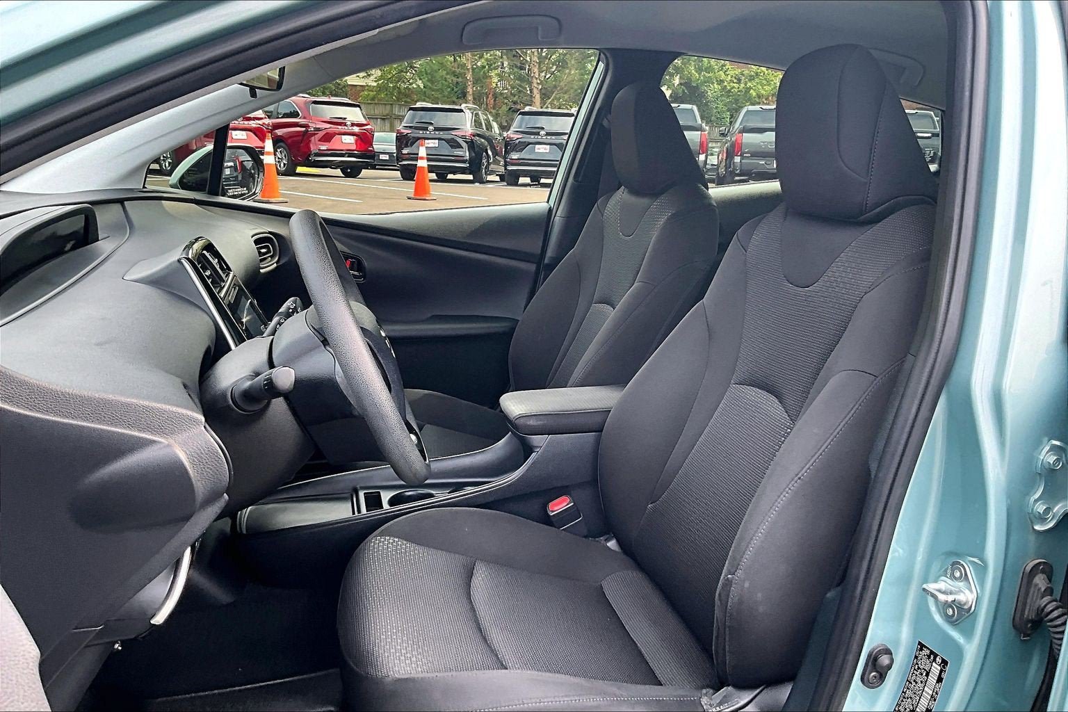 Used 2019 Toyota Prius LE FWD image 22