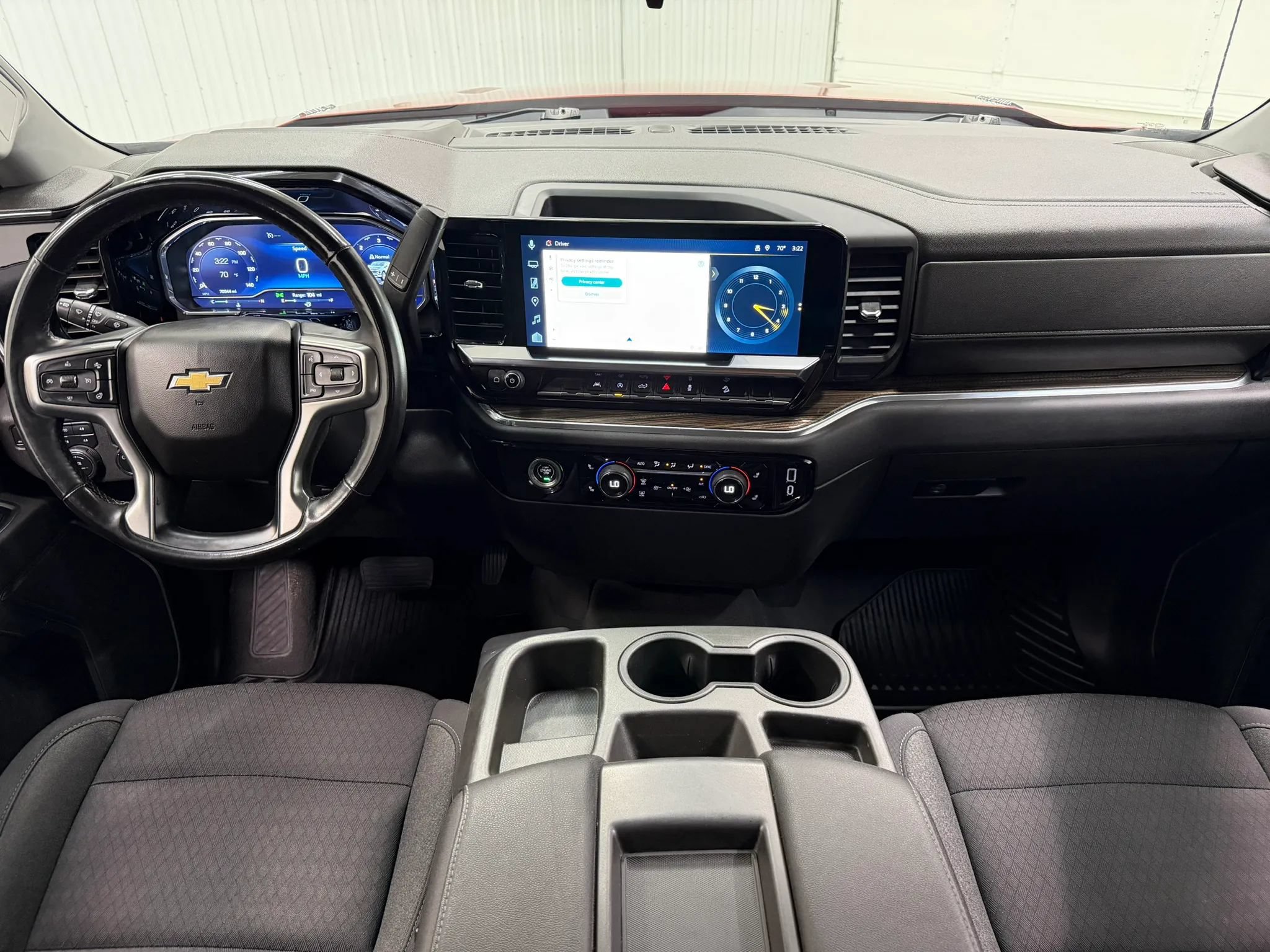 Used 2023 Chevrolet Silverado 1500 LT w/ Z71 Off-Road Package AWD/4WD image 13
