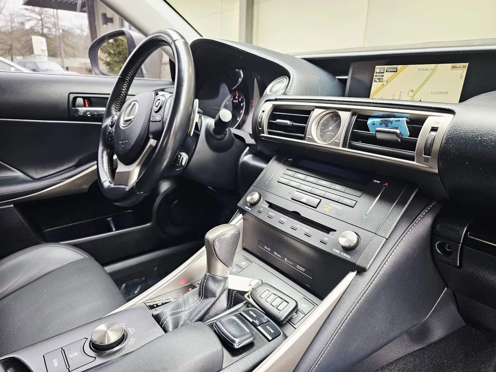 Used 2015 Lexus IS 250 AWD w/ Navigation System Package image 14