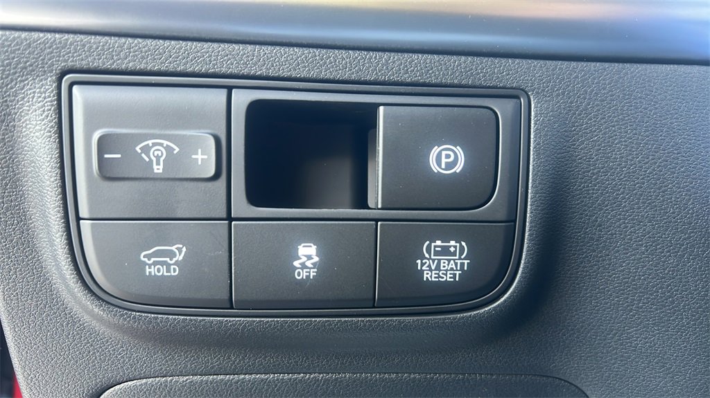 New 2026 Hyundai Tucson Limited image 25